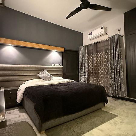 Greenlux Residency Rawalpindi Bagian luar foto