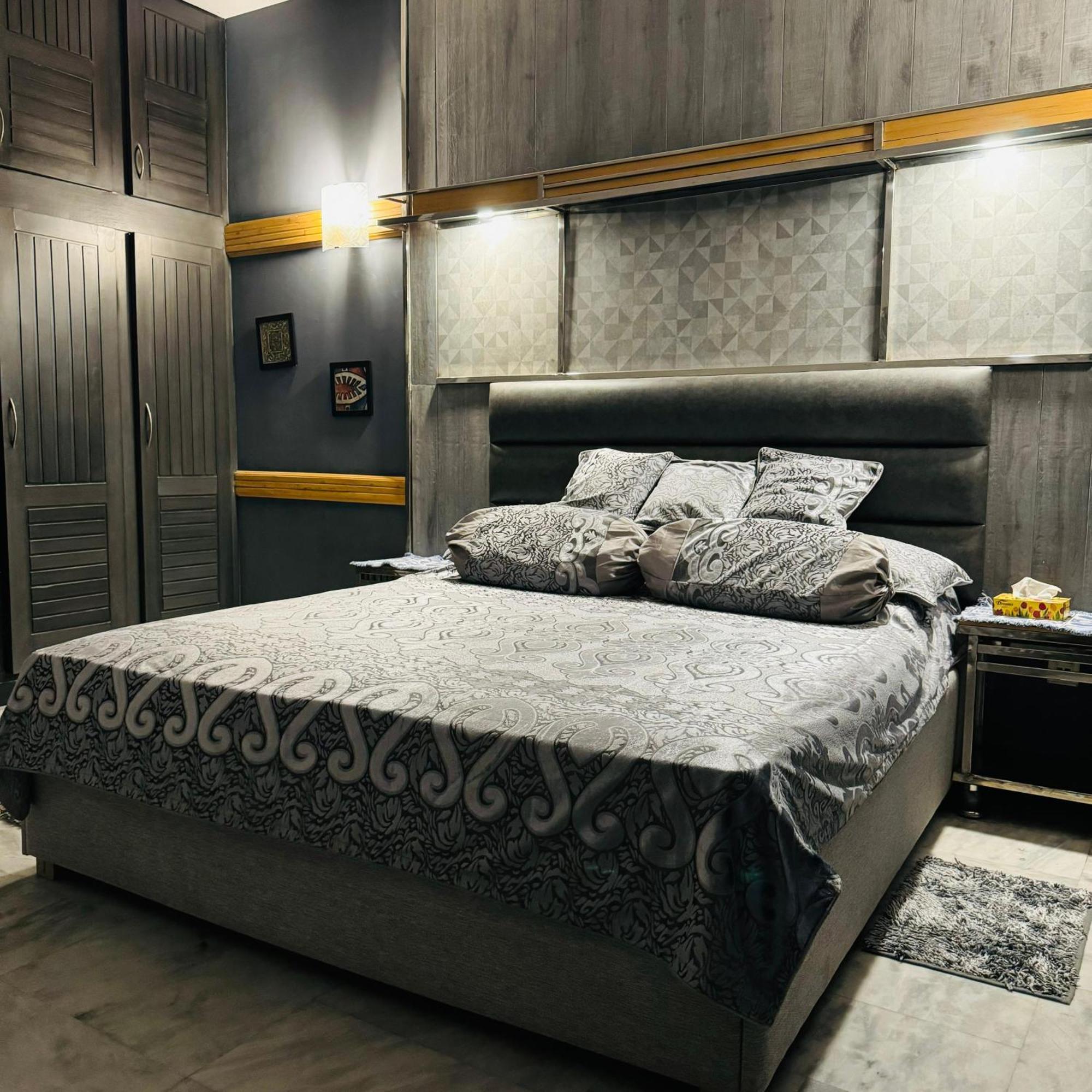 Greenlux Residency Rawalpindi Bagian luar foto