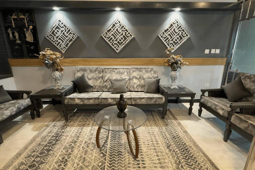 Greenlux Residency Rawalpindi Bagian luar foto
