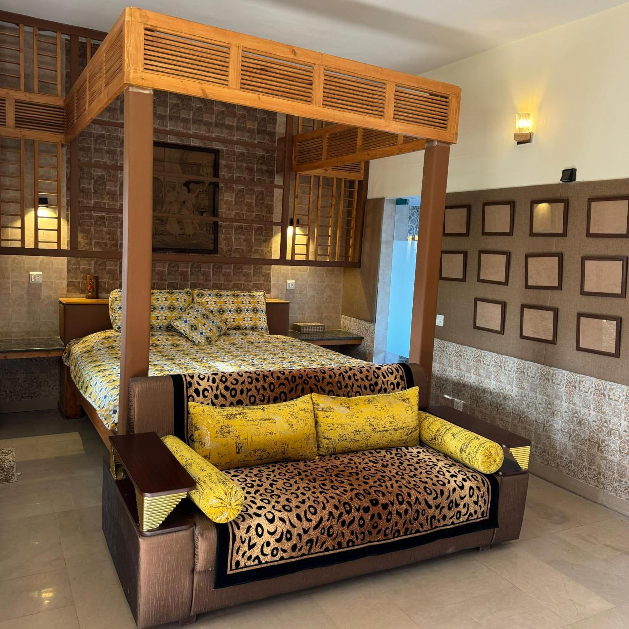 Greenlux Residency Rawalpindi Bagian luar foto